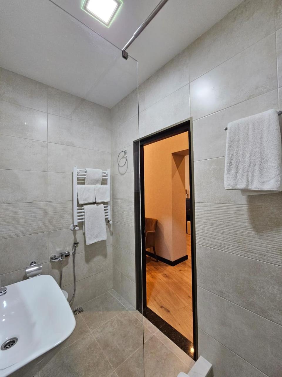 Kalasi Hotel Tbilisi Eksteriør billede