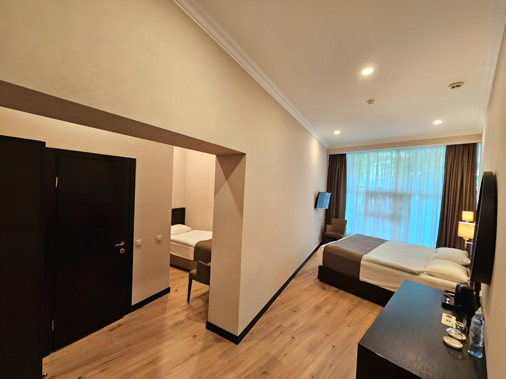 Kalasi Hotel Tbilisi Eksteriør billede